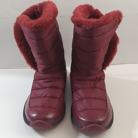 Cheeks Fit Body Fur Lined Boots Raspberry Like New Size 9W With Storage Bag - Picture 4 of 10